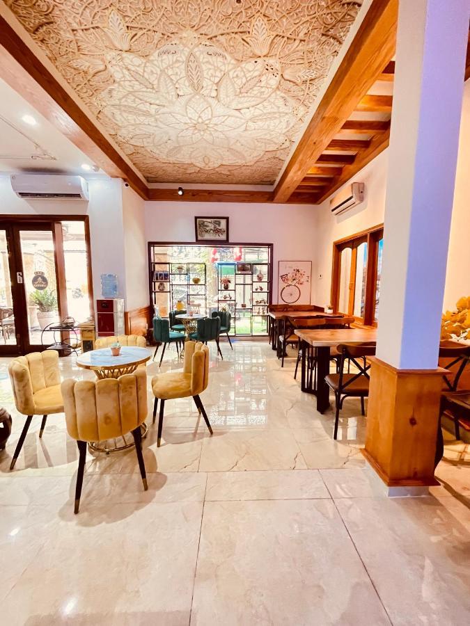 Air Star Hotel Хошимин Экстерьер фото