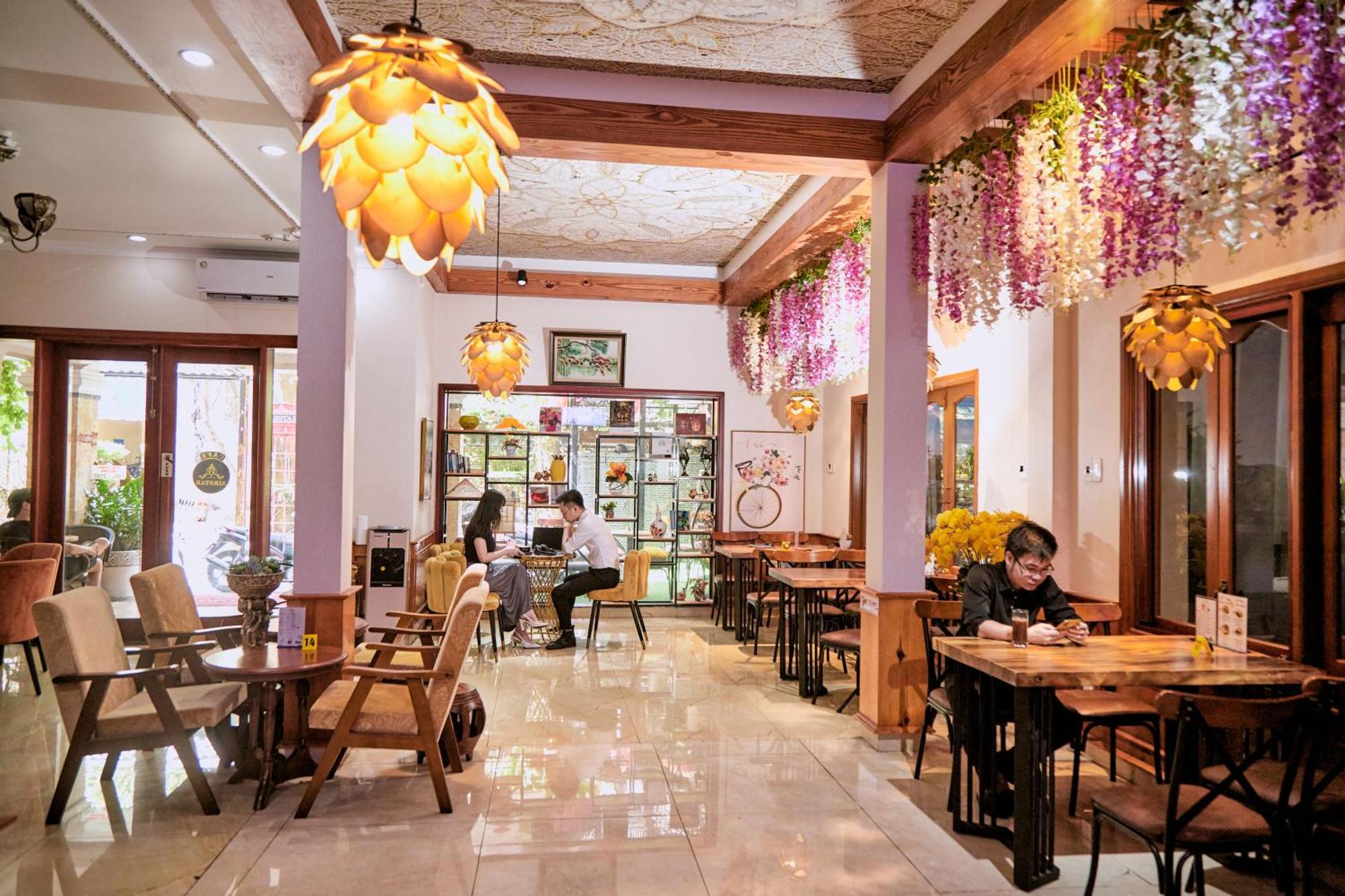 Air Star Hotel Хошимин Экстерьер фото